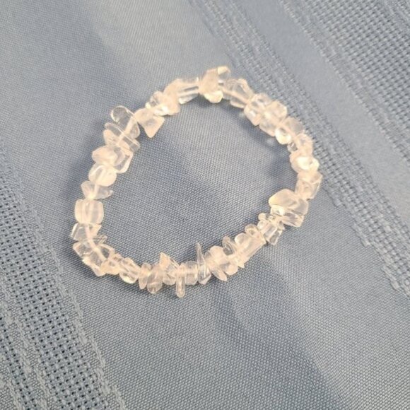 Clear Quartz Chip Bracelet | Natural Crystal Stretch Boho Healing Jewelry Gift - Picture 2 of 10